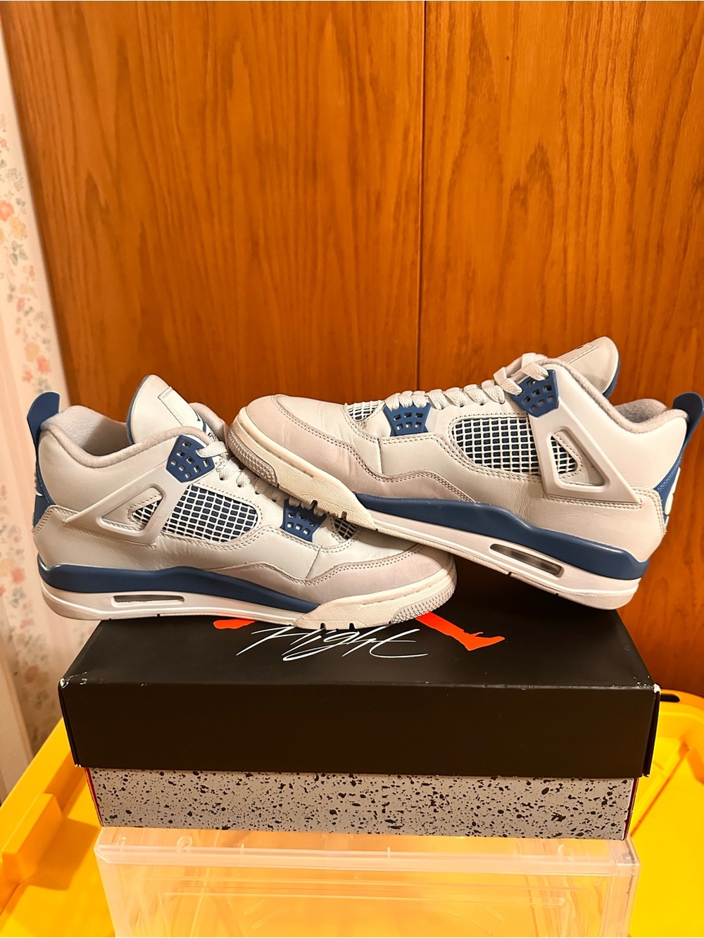 Jordan Air Jordan 4 Retro FV5029-141 Off White/Military Blue Men's Sneakers 2024